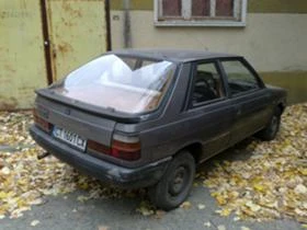 Kапак за глава от Рено 11, снимка 5