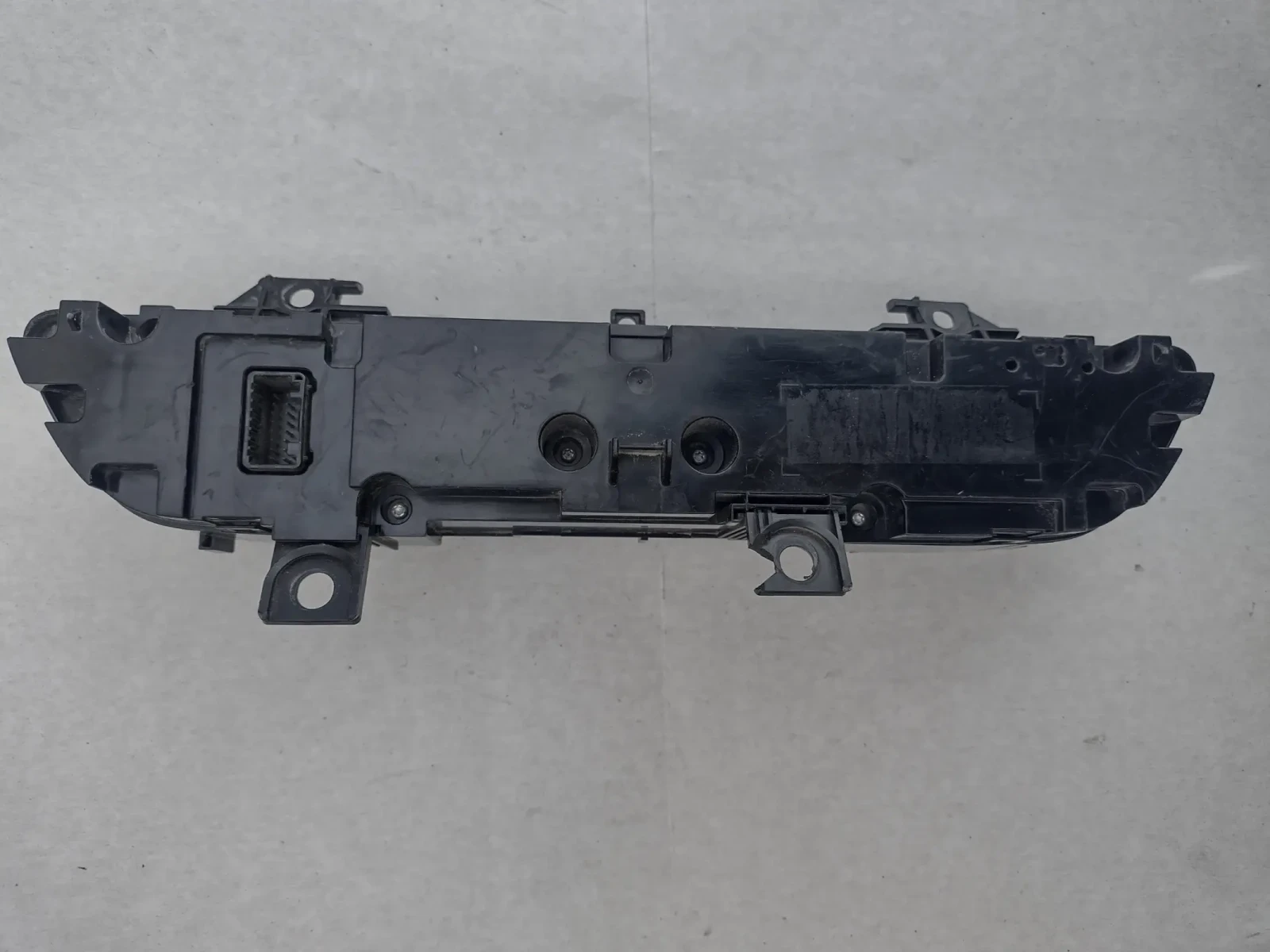 9790880500    TOYOTA C-HR 1.8 Hybrid A2C9518800801  55900F4011 | Mobile.bg   2