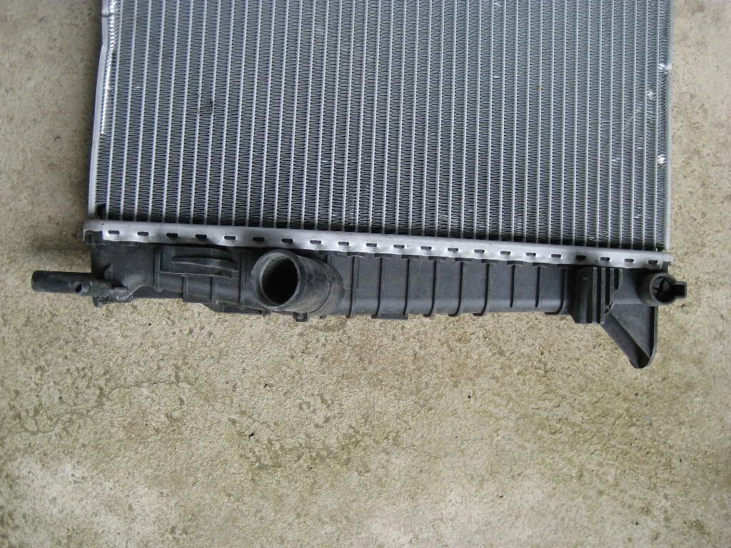 форд фокус 2004-08 воден и климатичен радиатор, снимка 5 - Части - 54172956