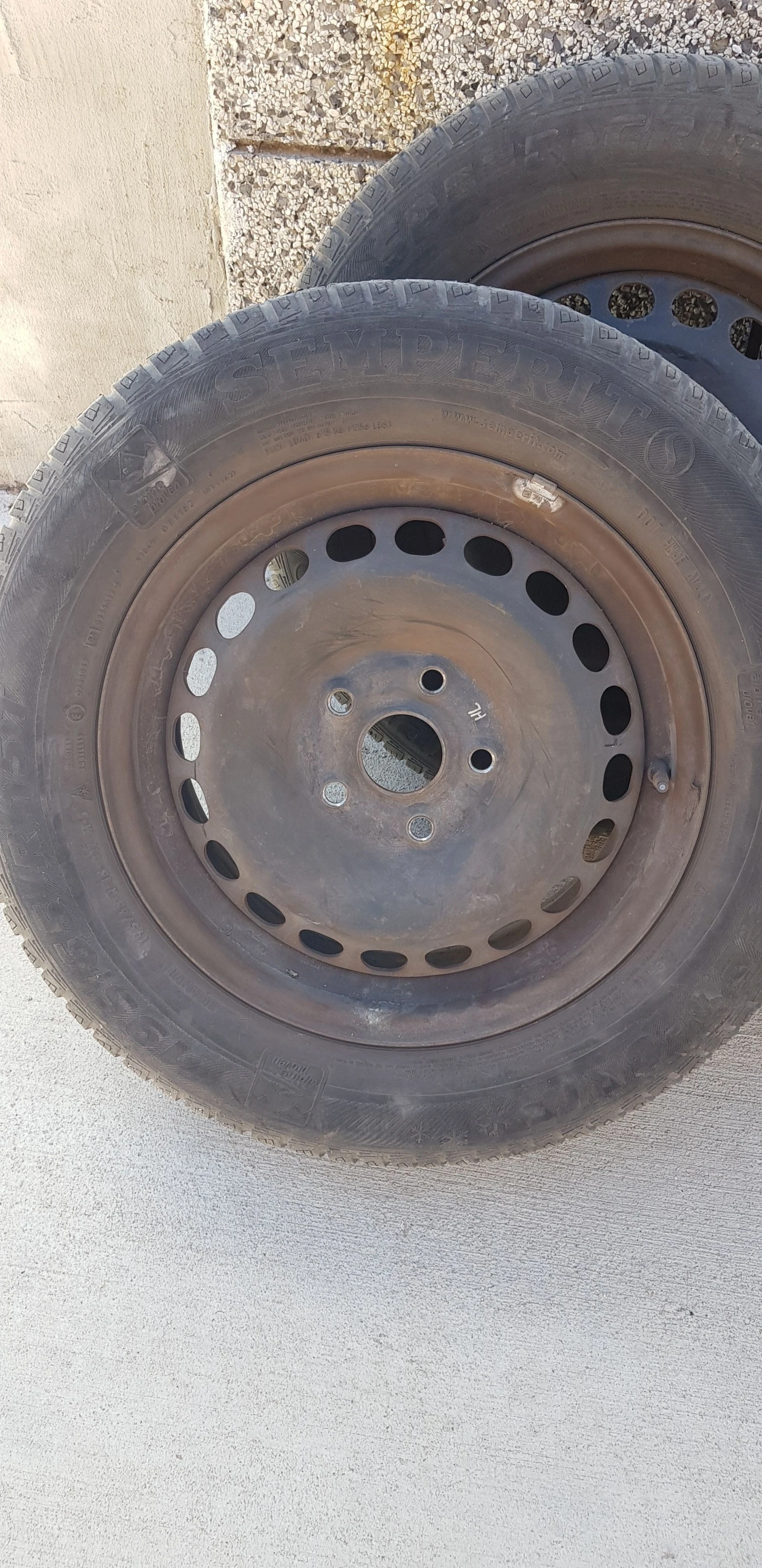 ���� � ������ 195/65R15 �� VW Passat | Mobile.bg � ����������� 3