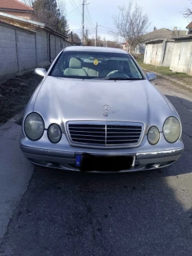 Mercedes-Benz CLK 200, снимка 1