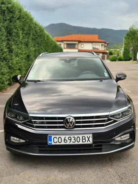 Обява за продажба на VW Passat R-line 4motion IQ Matrix Massage ~48 999 лв. - изображение 1