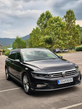 Обява за продажба на VW Passat R-line 4motion IQ Matrix Massage ~48 999 лв. - изображение 1