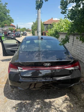 ����� �� �������� �� Hyundai Elantra 2.0