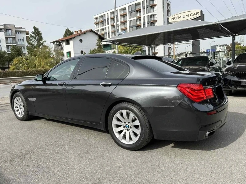 BMW 750 i X Drive M Package, снимка 6 - Автомобили и джипове - 42731366