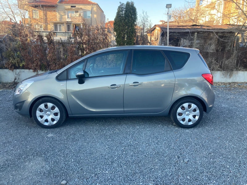 Opel Meriva, снимка 7 - Автомобили и джипове - 43583885