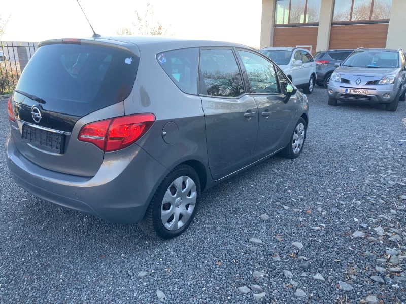 Opel Meriva, снимка 4 - Автомобили и джипове - 43583885