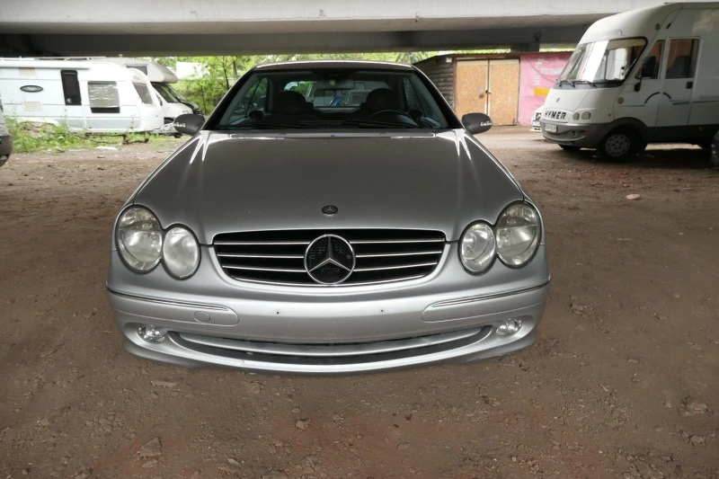 Mercedes-Benz CLK 270 CDI АВТОМАТ AVANTGARDE АВТОПИЛОТ, снимка 2 - Автомобили и джипове - 45904652