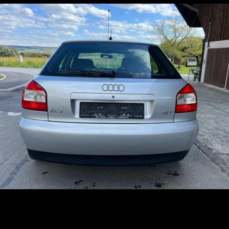 Audi A3 1.8 T, снимка 5 - Автомобили и джипове - 46393355