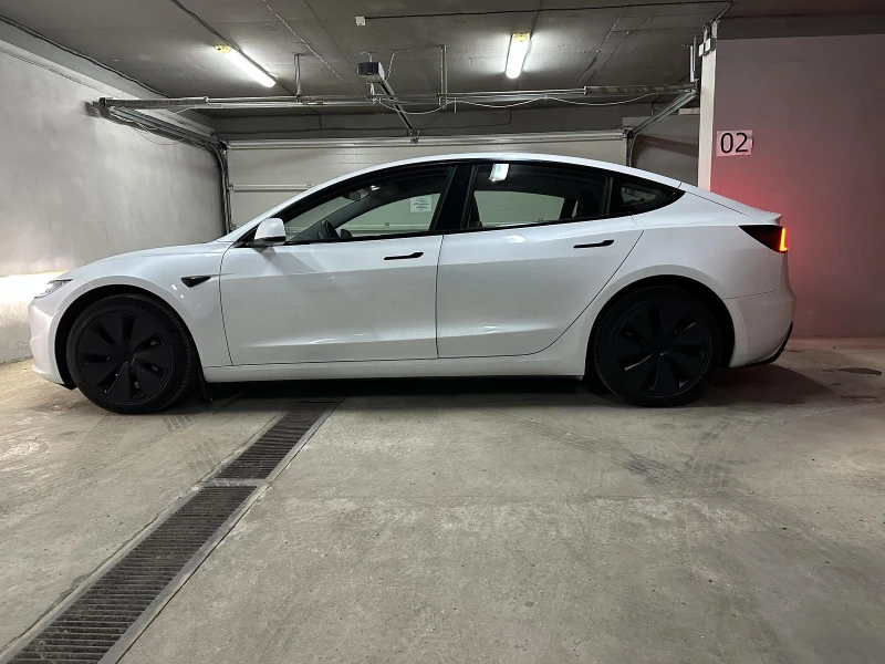 Tesla Model 3, снимка 6 - Автомобили и джипове - 47195744