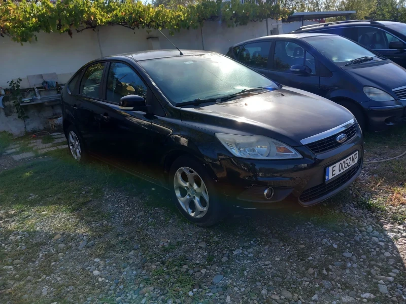 Ford Focus 2000 бензин газ, снимка 1 - Автомобили и джипове - 47445062