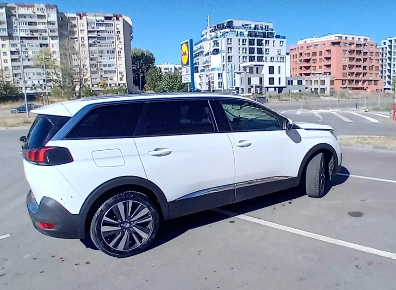 Peugeot 5008 Pure Tech 1.6 180 к.с GT ниво на оборудване, снимка 4 - Автомобили и джипове - 48032134