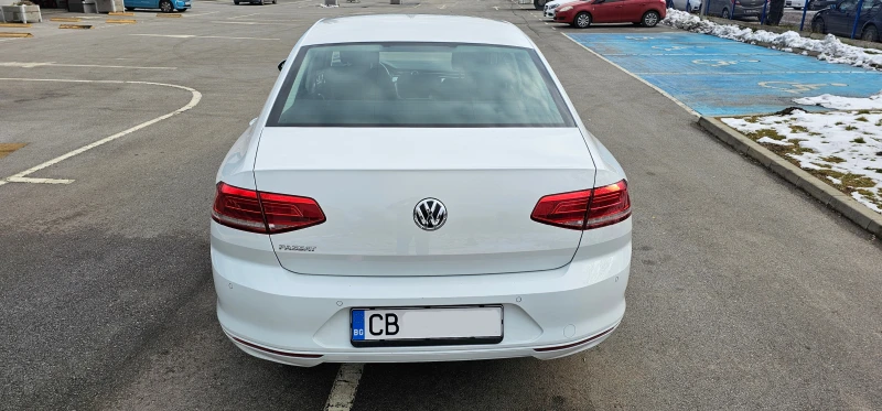 VW Passat 1.5 7/DSG Първи Собственик , снимка 4 - Автомобили и джипове - 48786375