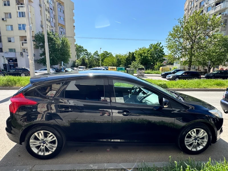 Ford Focus 1.6 TDCI, снимка 11 - Автомобили и джипове - 51947686