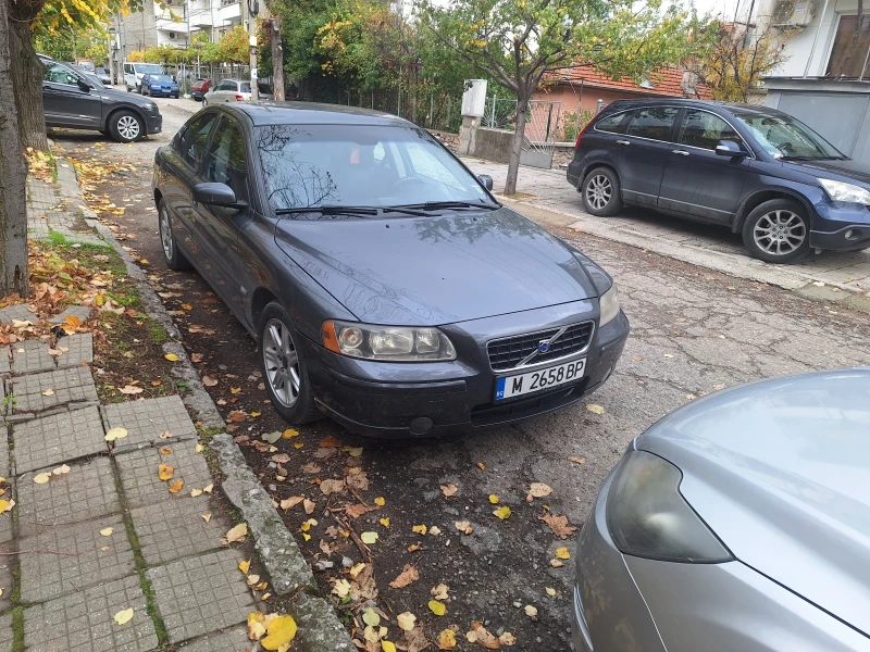 Volvo S60 2.5 D5, снимка 2 - Автомобили и джипове - 52498321