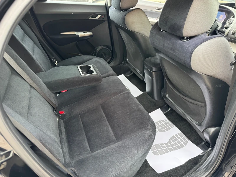 Honda Civic 1, 4i* SPORT EDITION* 2008 г.* EURO 4* 6 СКОРОСТИ, снимка 15 - Автомобили и джипове - 52857011