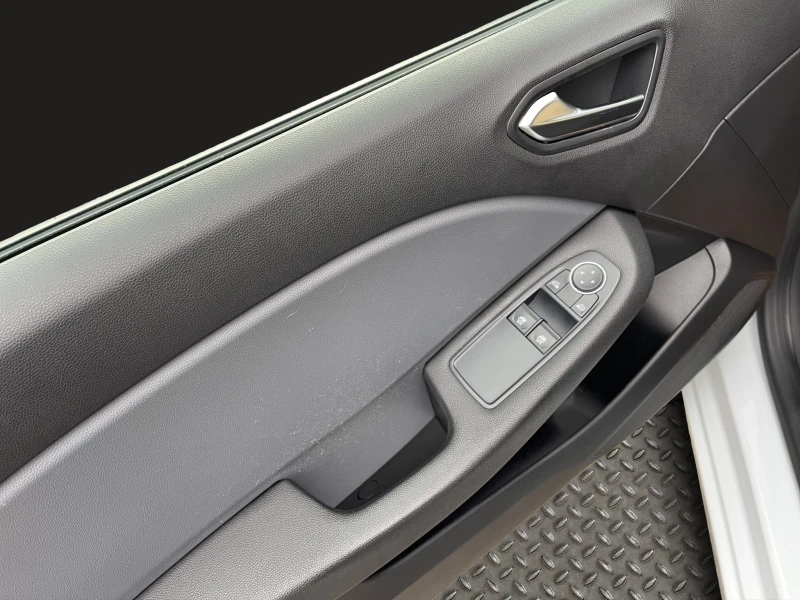 Renault Clio 1.0I HATCH LIFE, снимка 6 - Автомобили и джипове - 52991108