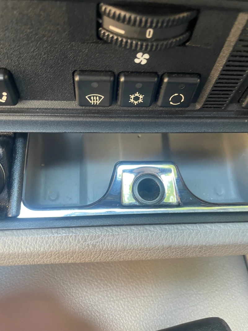 BMW 525 Автоматик, снимка 6 - Автомобили и джипове - 53176487