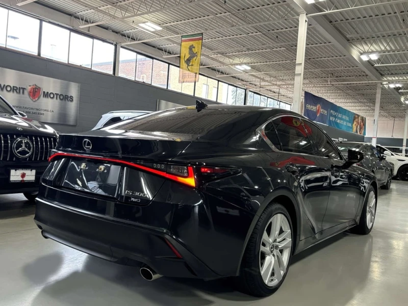 Lexus IS * 300 Comfort * CARFAX * ЦЕНА ДО БГ, снимка 4 - Автомобили и джипове - 53384707