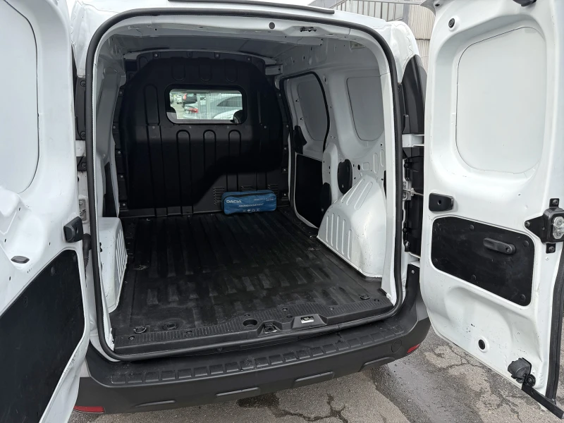 Dacia Dokker 1.5 DCI, снимка 9 - Автомобили и джипове - 53597502