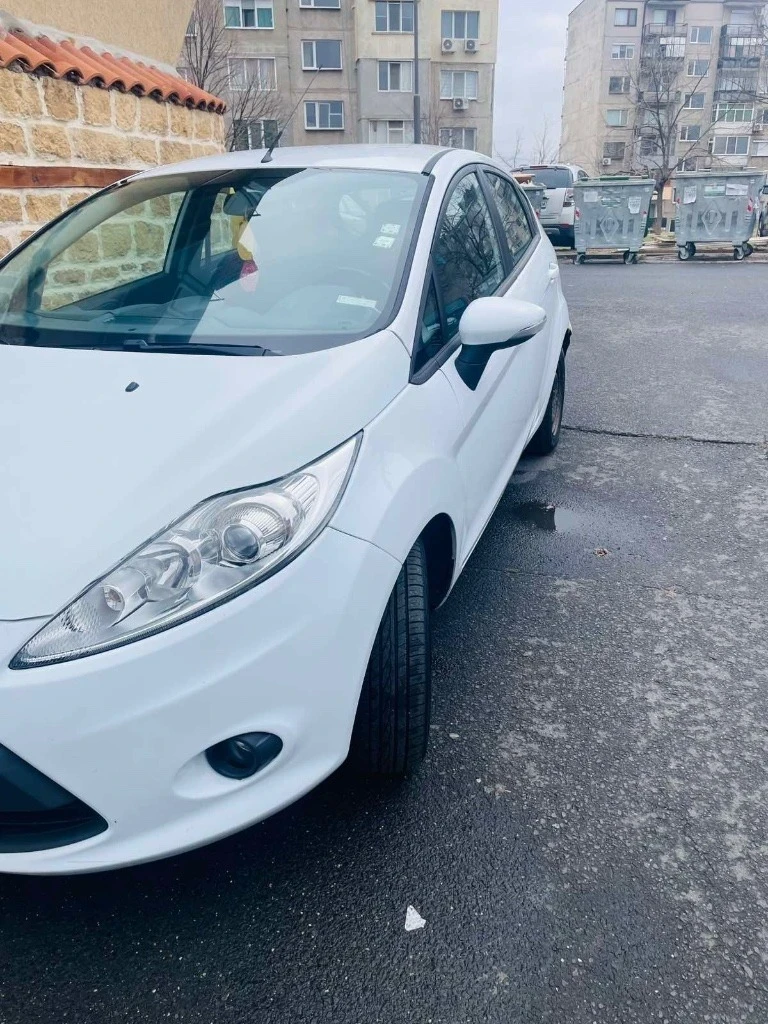 Ford Fiesta, снимка 6 - Автомобили и джипове - 48382459