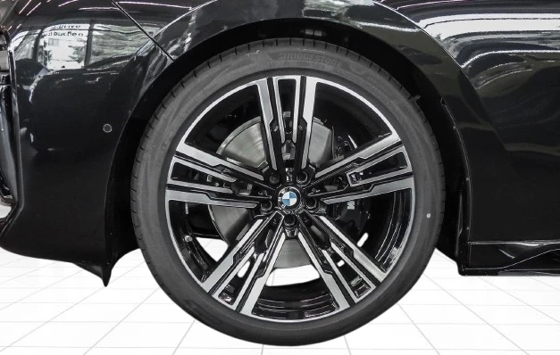 BMW 740 d xDrive M-Sport Pro = NEW = Гаранция - изображение 3