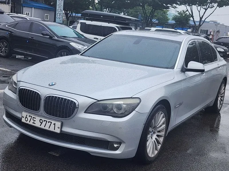 BMW 740 LI, снимка 3 - Автомобили и джипове - 55205179