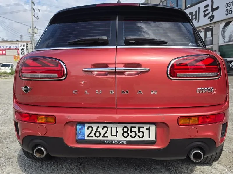 Mini Clubman S Multitone Edition, снимка 4 - Автомобили и джипове - 55935852