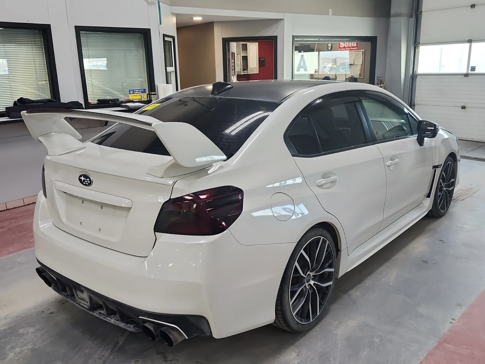 Subaru Impreza WRX W/SPORT PKG CARFAX АВТО КРЕДИТ  - изображение 3