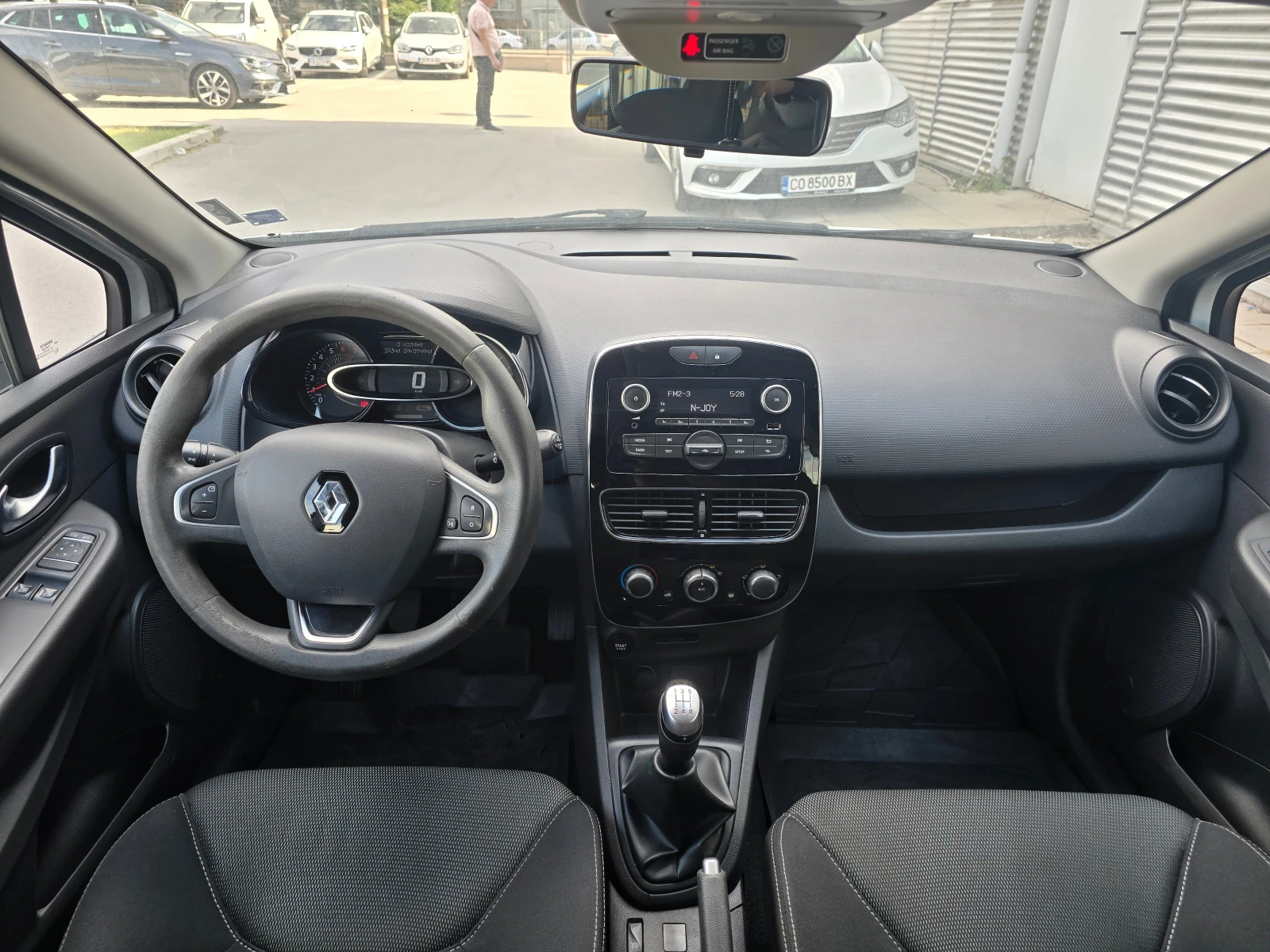 Renault Clio 0.9 Tce - изображение 8