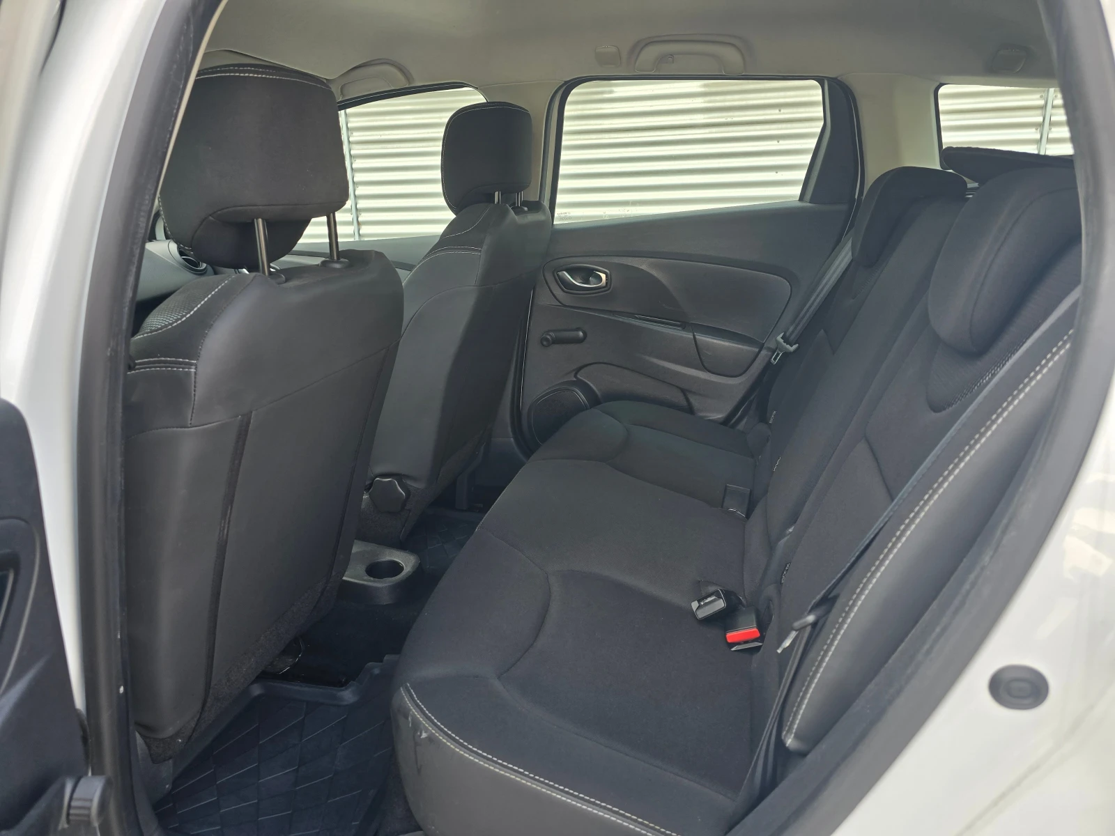 Renault Clio 0.9 Tce - изображение 7