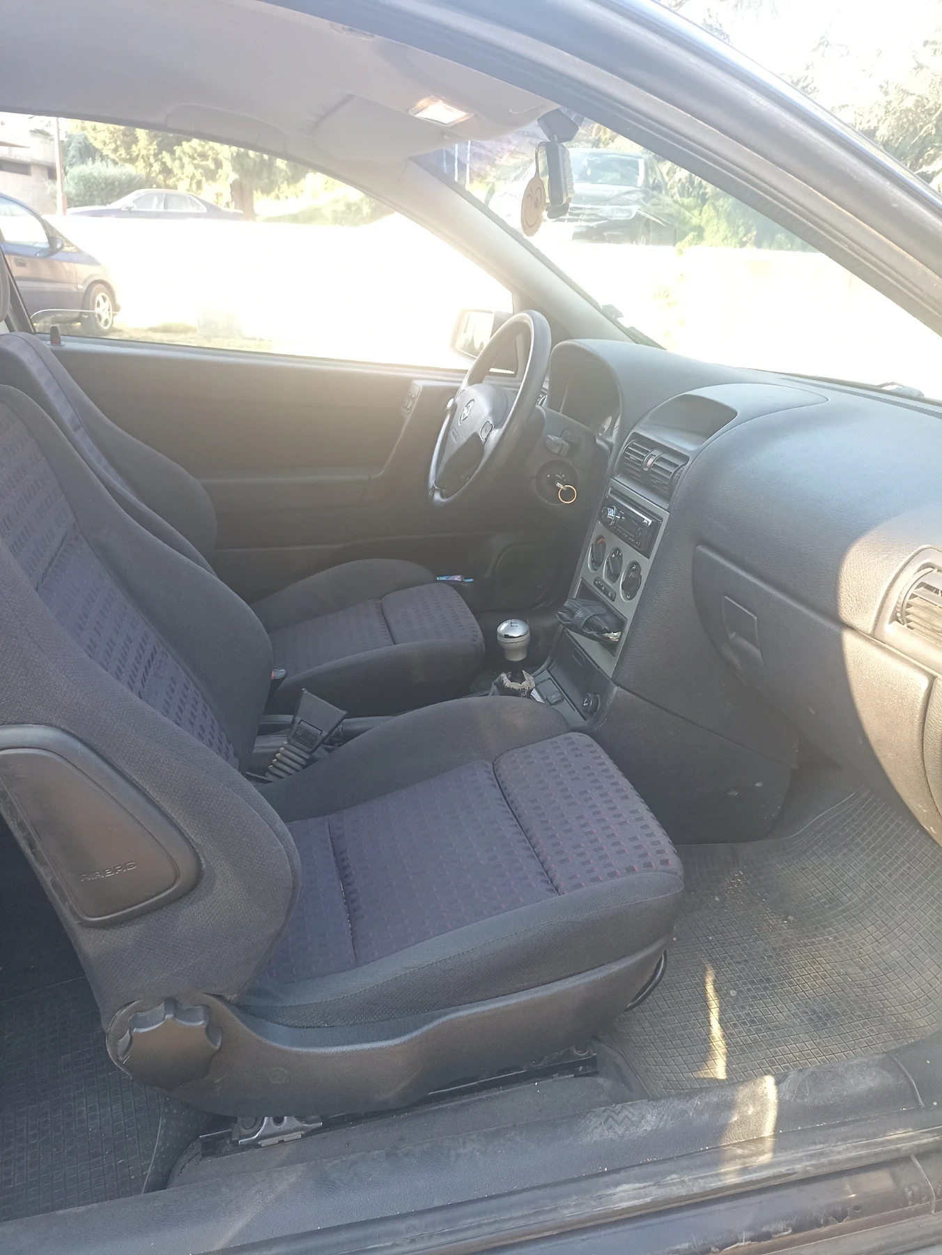 Opel Astra 2.0 бензин - изображение 6