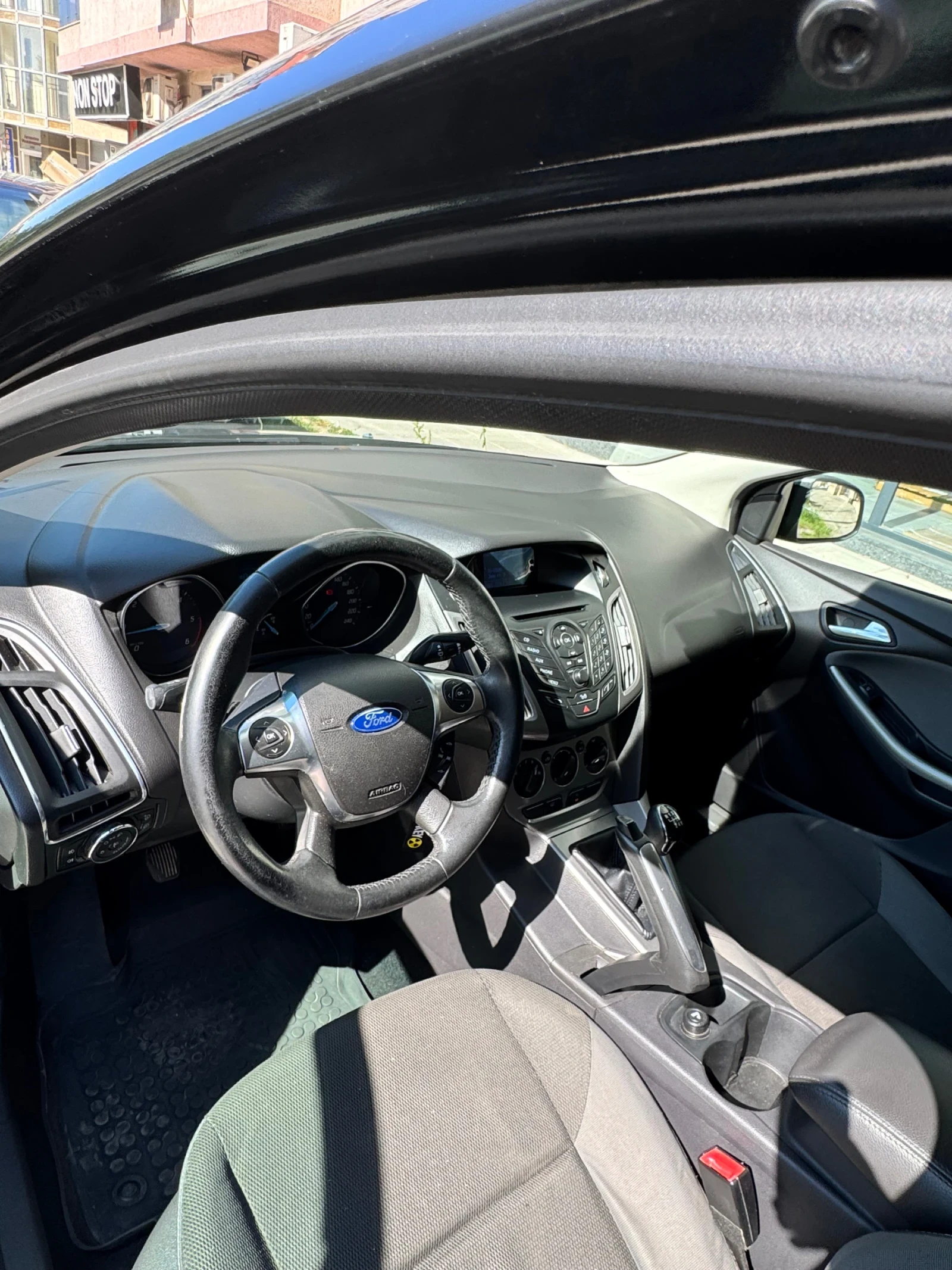 Ford Focus 1.6 TDCI - изображение 10