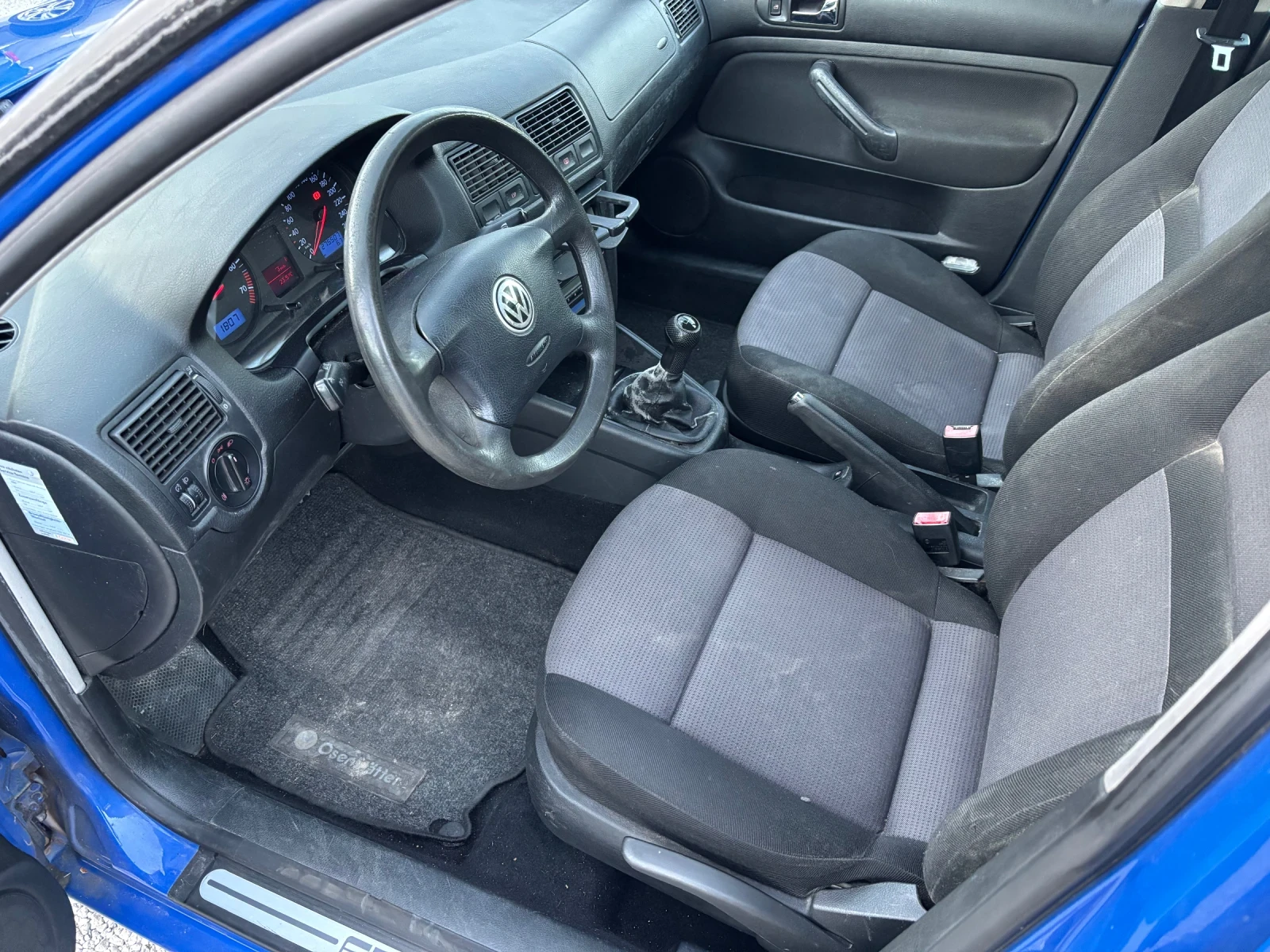 VW Golf IV 1.6 БЕНЗИН  - изображение 9