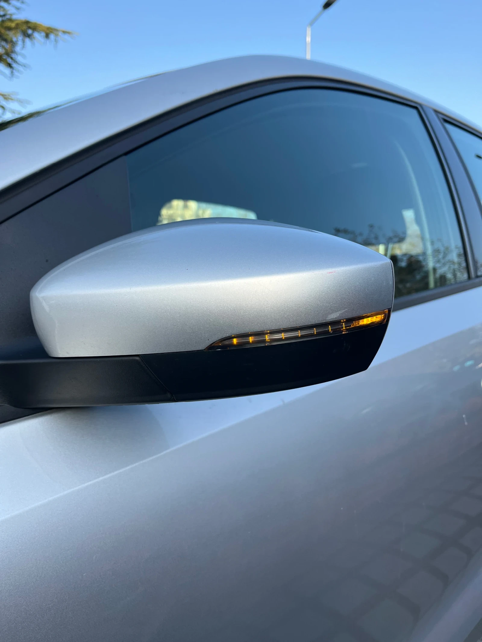 VW Polo 1.6 TDI  DSG 7  | Mobile.bg   16