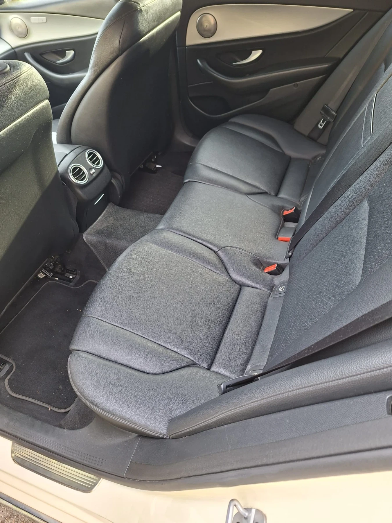 Mercedes-Benz 220 | Mobile.bg � ����������� 5