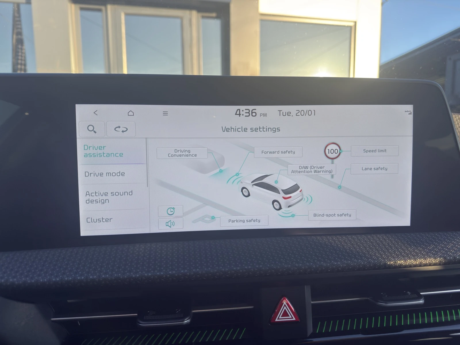 Kia EV6 77.4KWh RWD/MERIDIAN/CAM/DISTRONIC/SOH100%/FULL | Mobile.bg � ����������� 12