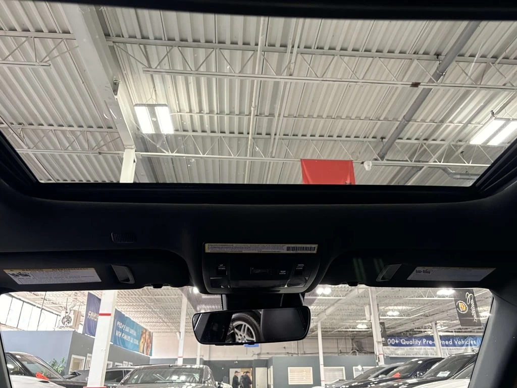 Lexus IS * 300 Comfort * CARFAX * ЦЕНА ДО БГ - изображение 8