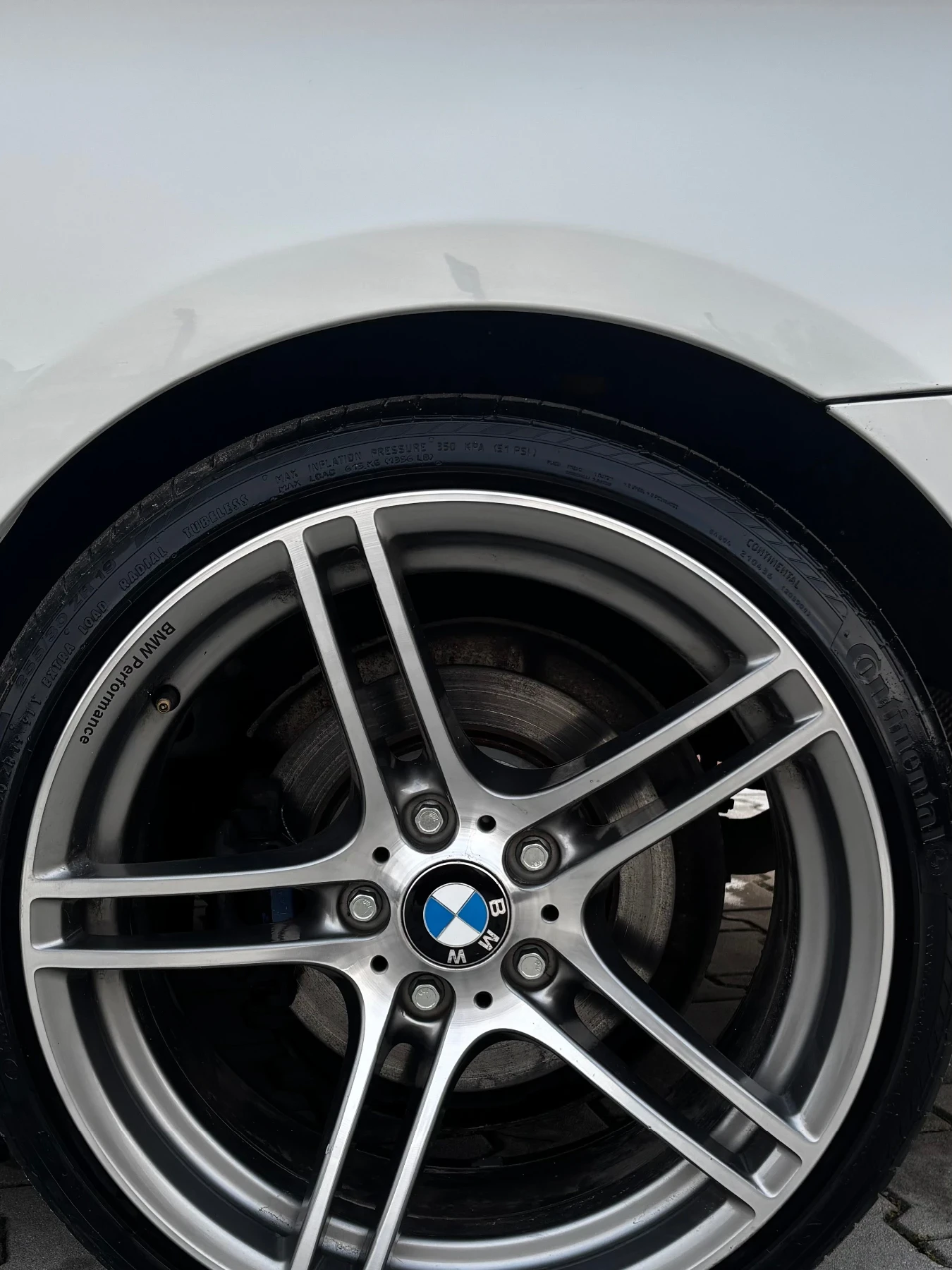 BMW 320 320d184 Edition - изображение 3