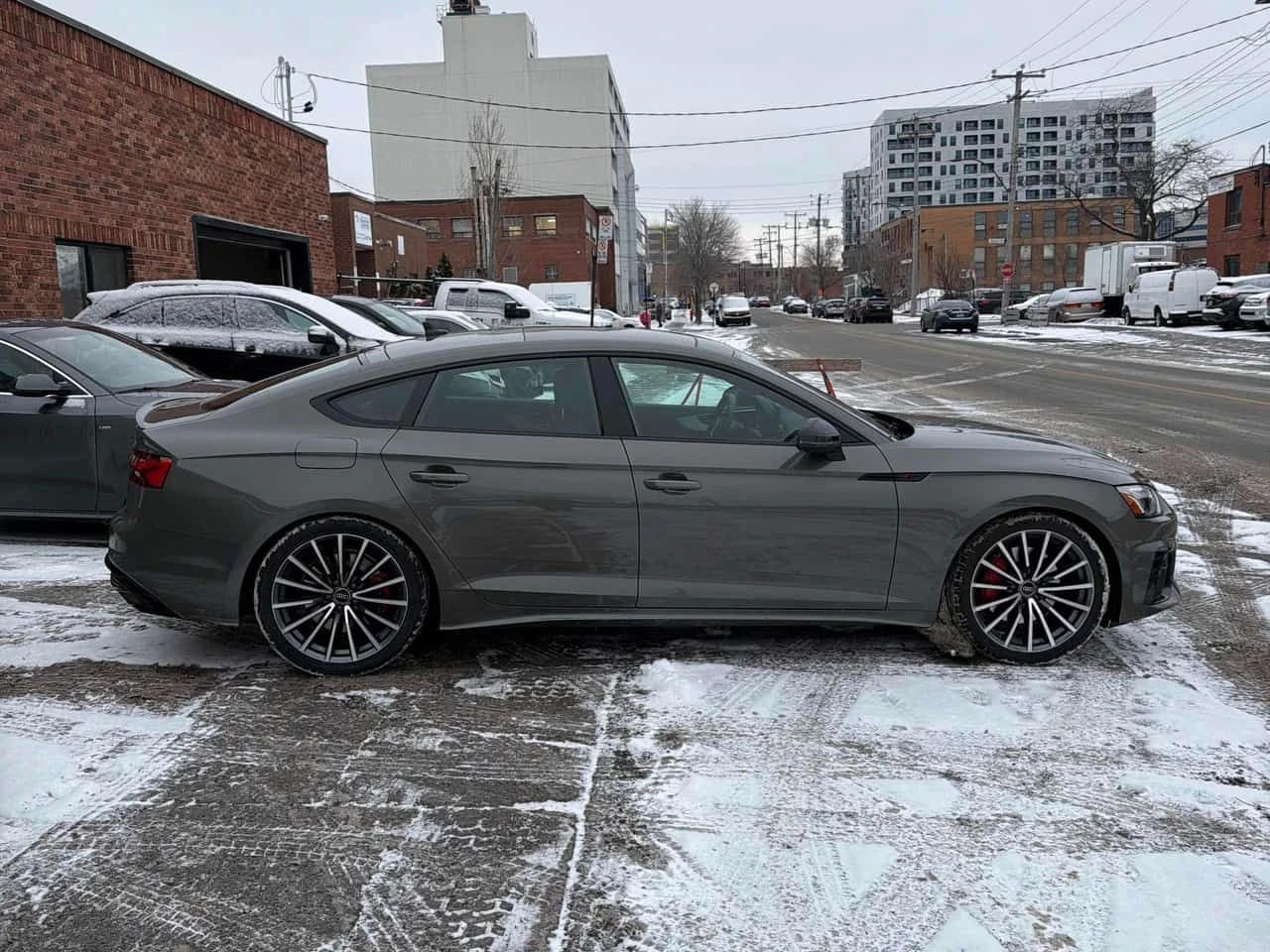 Audi A5 PROGRESSIV/CARFAX/ПОДГРЕВИ/ШИБИДАХ/ДИСТРОНИК, снимка 4 - Автомобили и джипове - 53968917