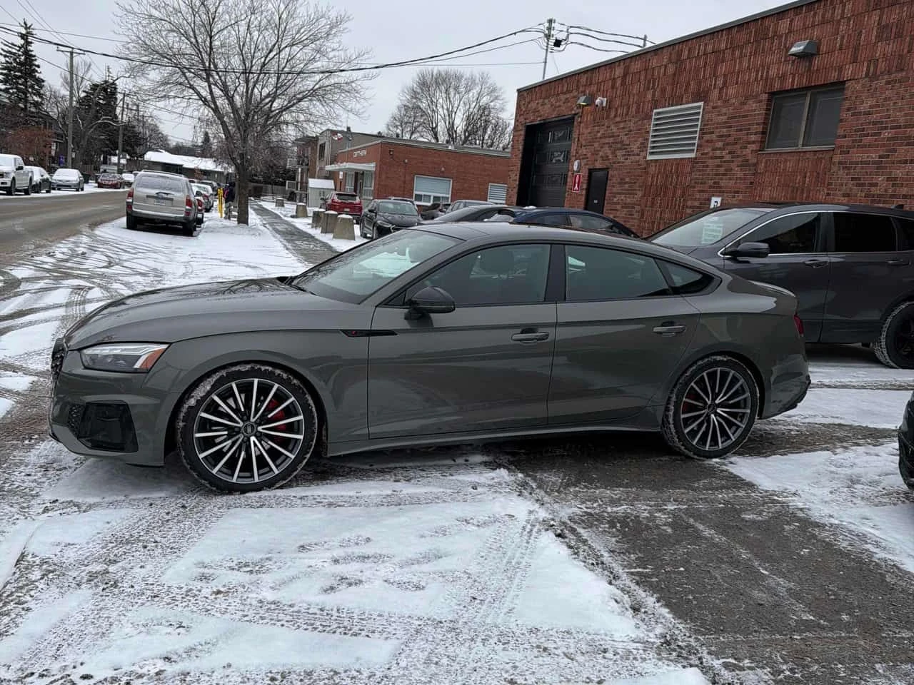 Audi A5 PROGRESSIV/CARFAX/ПОДГРЕВИ/ШИБИДАХ/ДИСТРОНИК, снимка 3 - Автомобили и джипове - 53968917