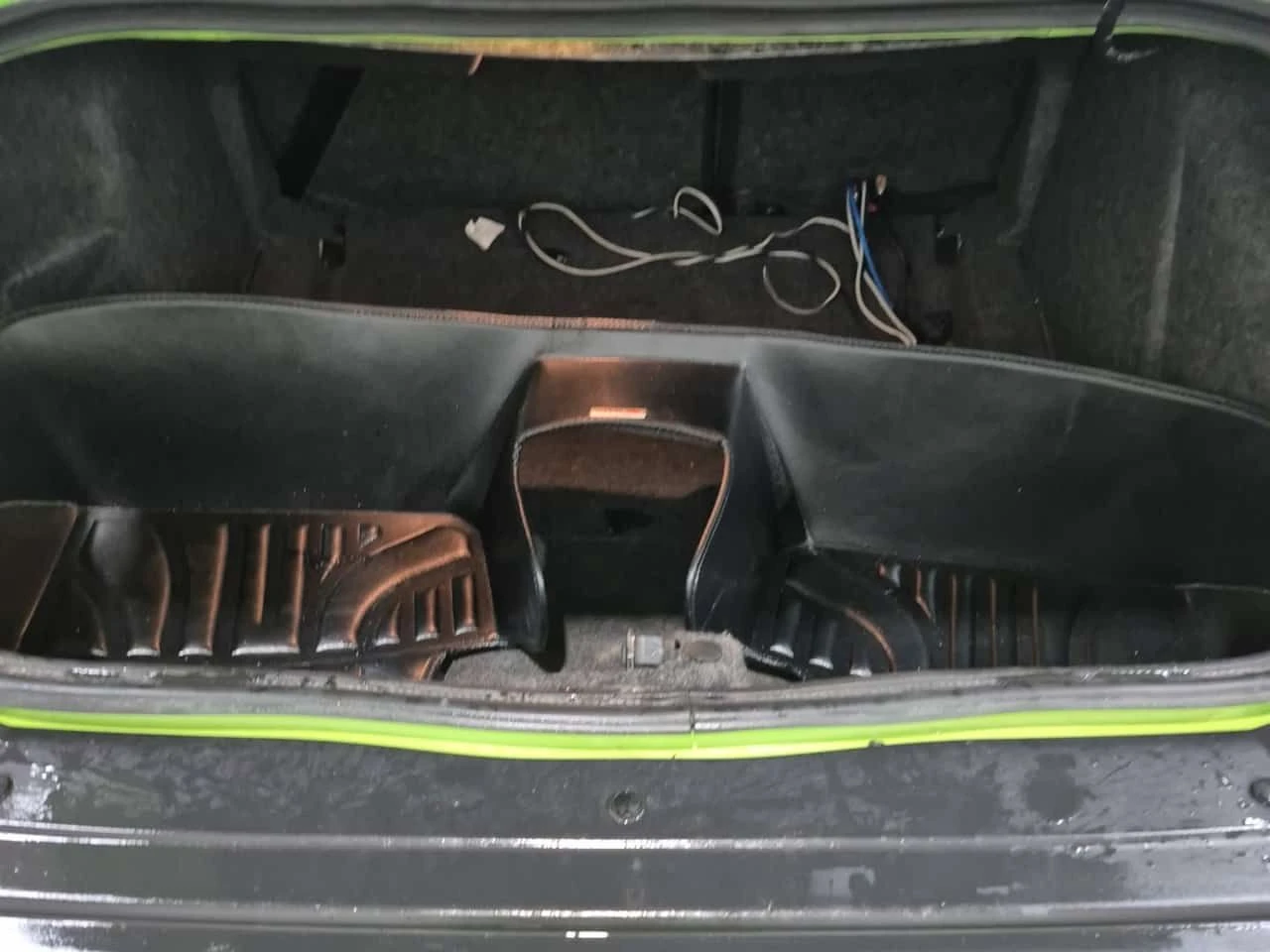 Dodge Challenger * R/T * ПОДГРЕВ НА СЕДАЛКИ И ВОЛАН* ЗАДНО* , снимка 15 - Автомобили и джипове - 54043439