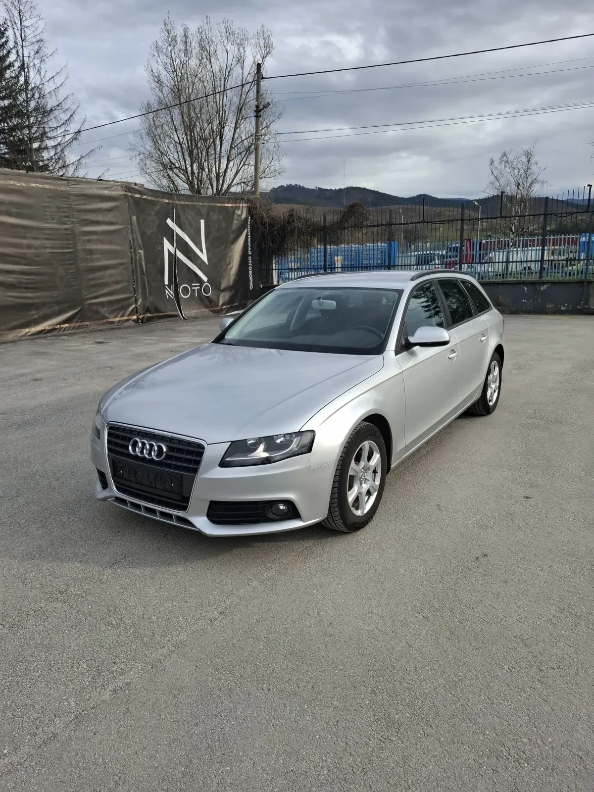 Audi A4 2.0TDI 143к.с АВТОМАТИК 163000 