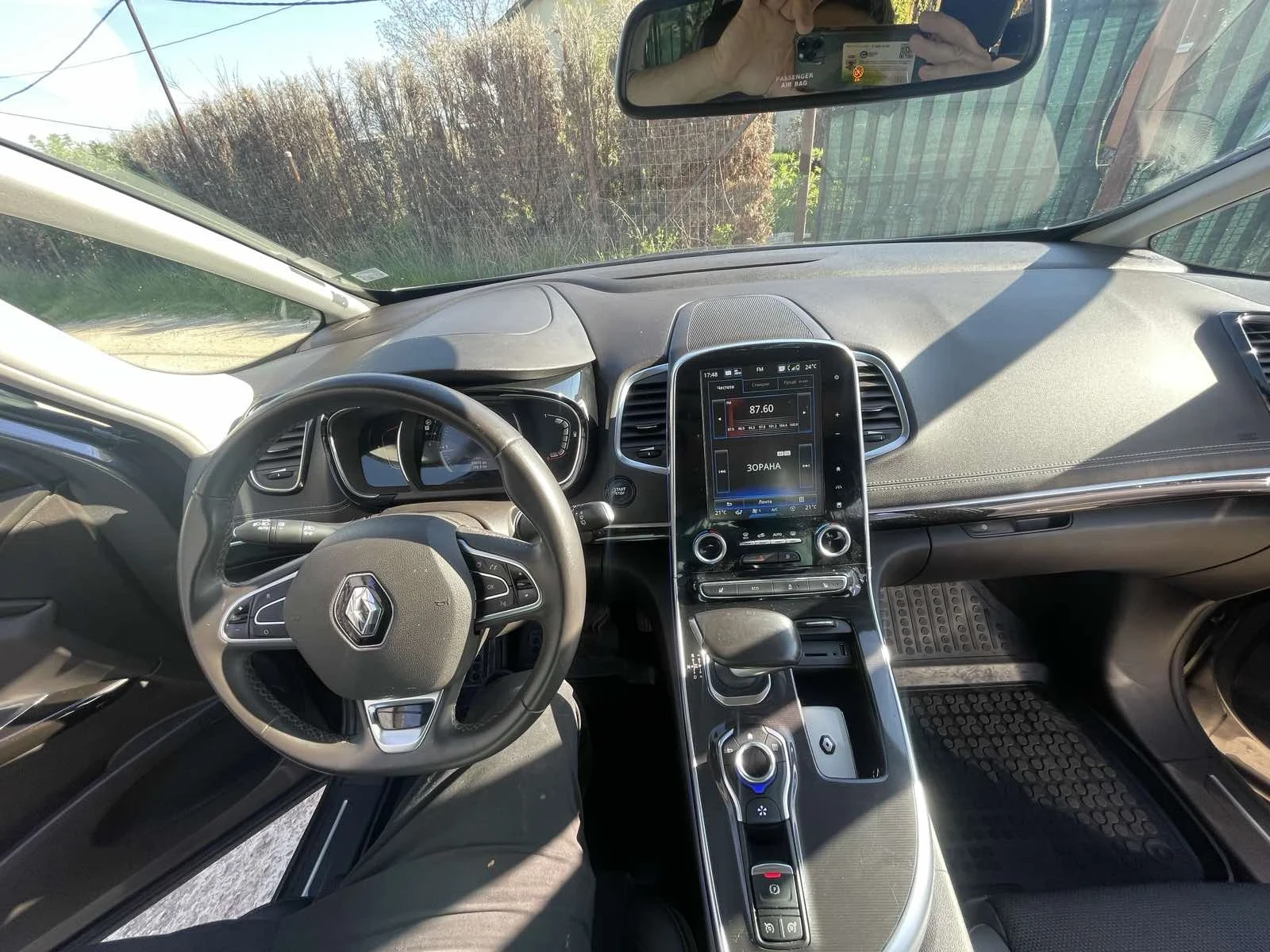 Renault Espace, снимка 12 - Автомобили и джипове - 54309783