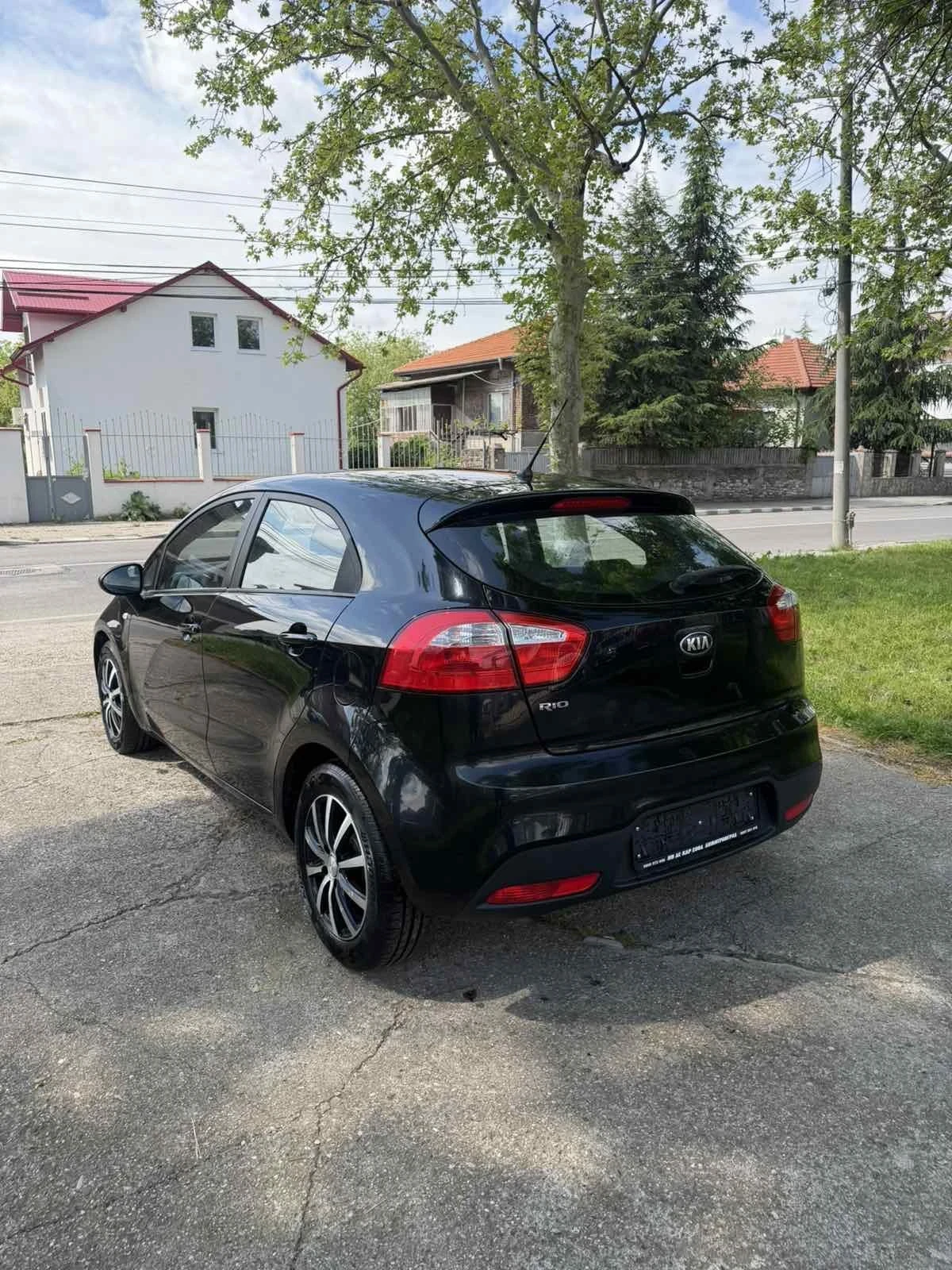 Kia Rio 1.2 BENZIN AUSTRIA, снимка 7 - Автомобили и джипове - 54509167