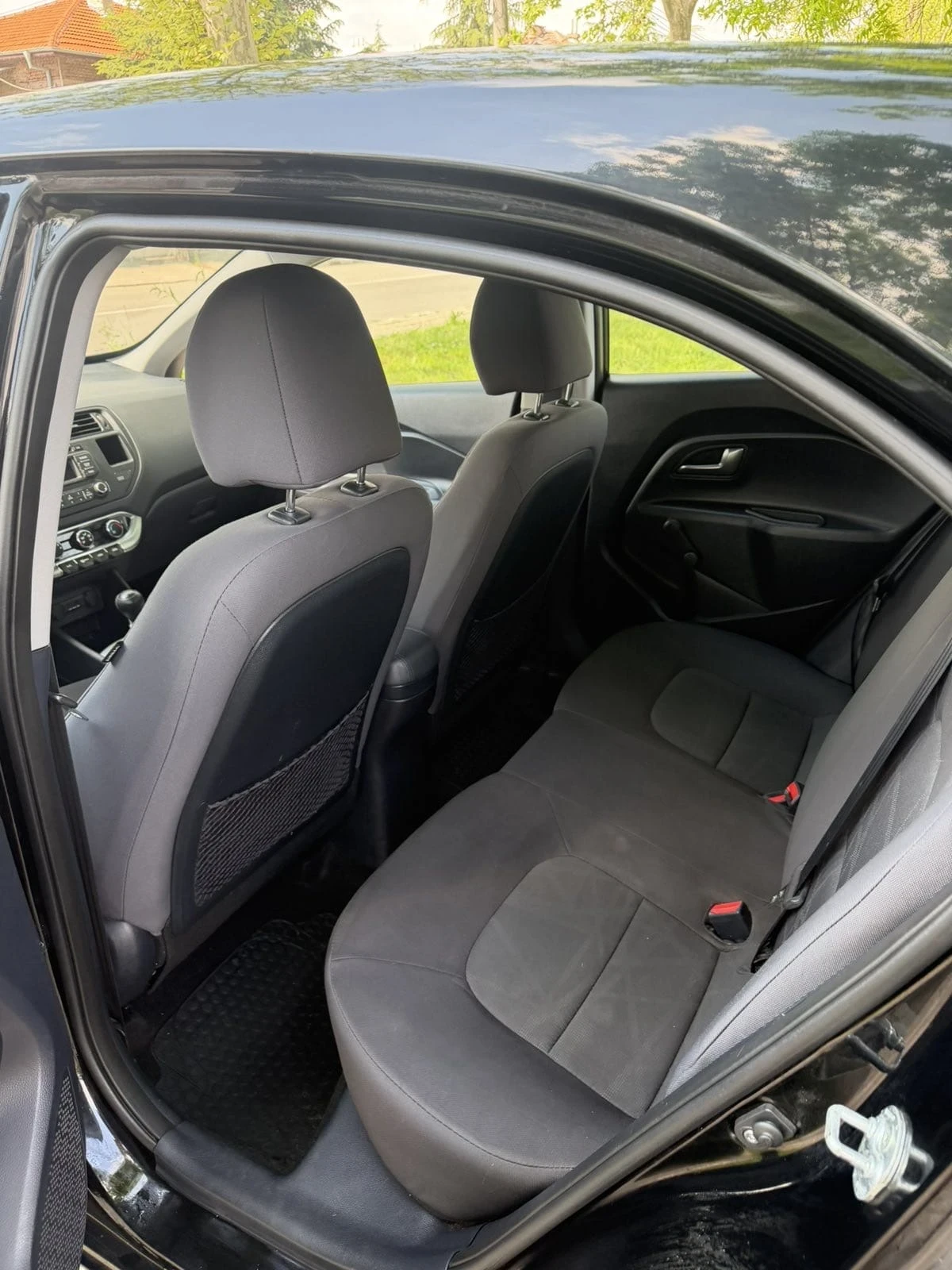 Kia Rio 1.2 BENZIN AUSTRIA, снимка 10 - Автомобили и джипове - 54509167