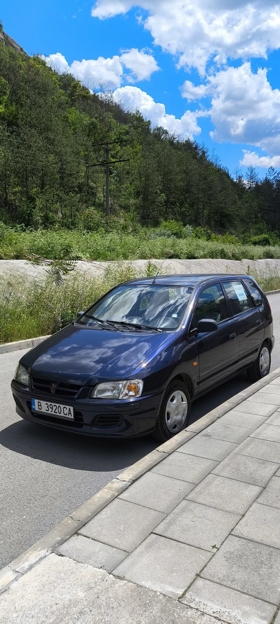 Mitsubishi Space star, снимка 2 - Автомобили и джипове - 54715418