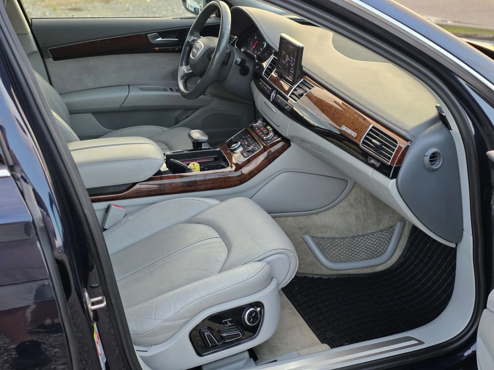 Audi A8 3.0 tdi 250 k.c Quattro Full-Pack Лизинг, снимка 12 - Автомобили и джипове - 55079744