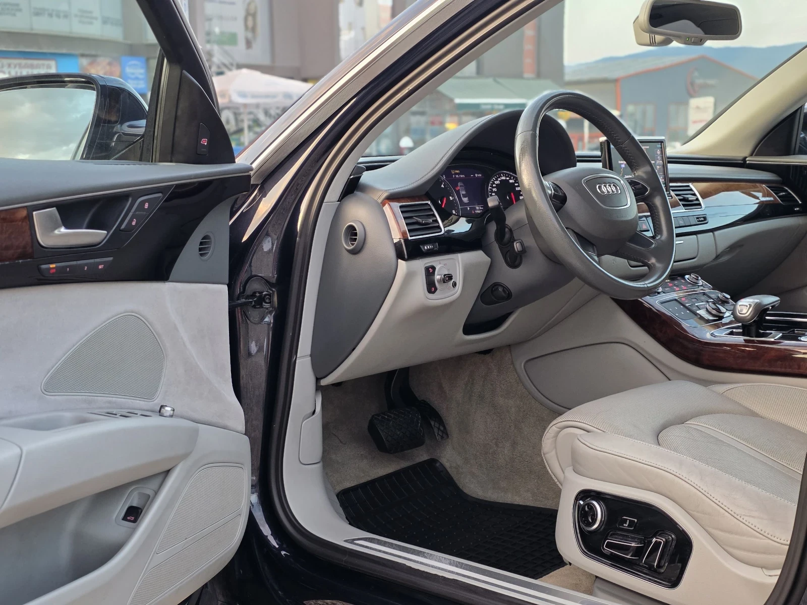 Audi A8 3.0 tdi 250 k.c Quattro Full-Pack Лизинг, снимка 9 - Автомобили и джипове - 55079744