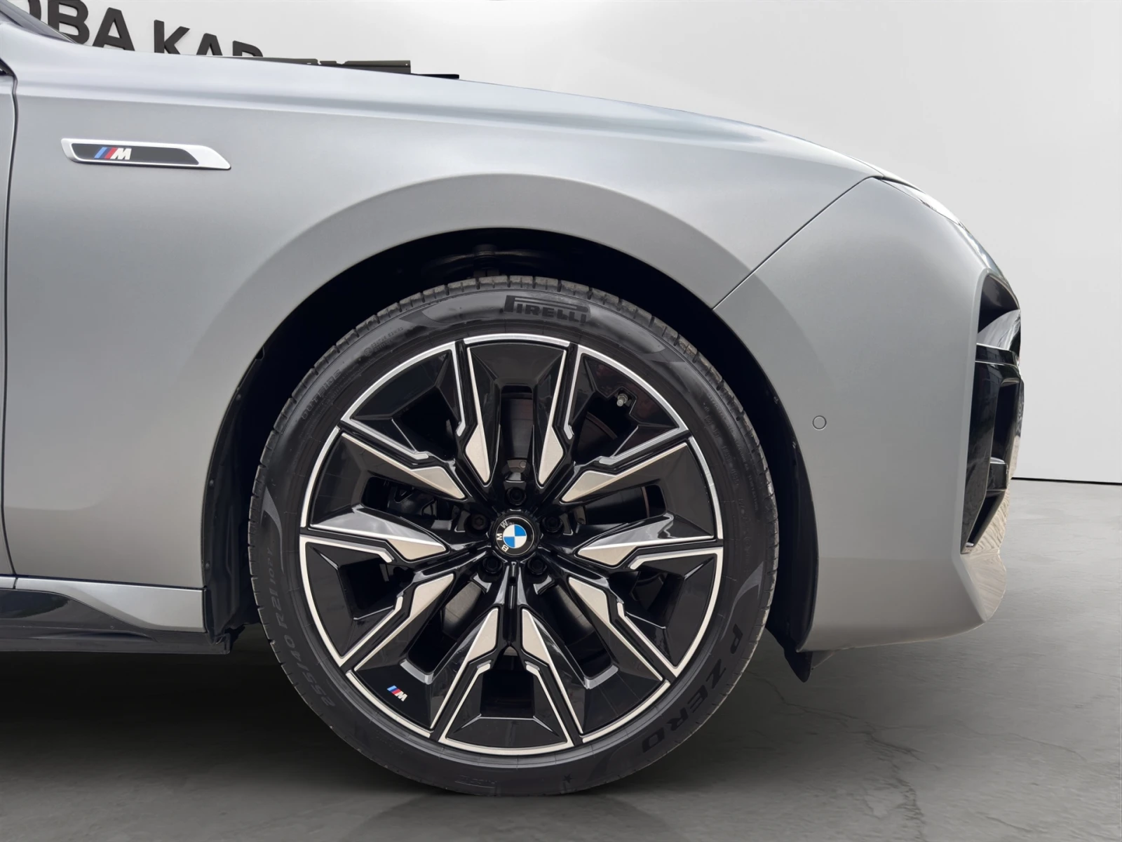 BMW 760 xDrive, снимка 5 - Автомобили и джипове - 55816841